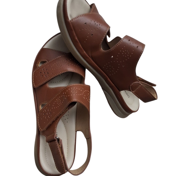 centro point Shoes - Brown Women's Sandals